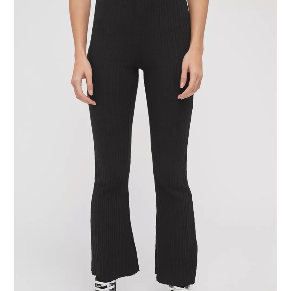 urban outfitter rosie thermal flare pants in med